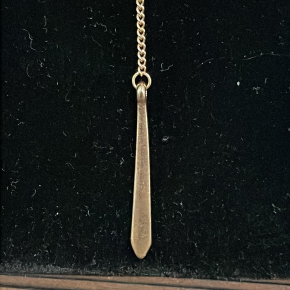 Gold tone triple strand rhinestone stone accent lariat necklace - Picture 8 of 8